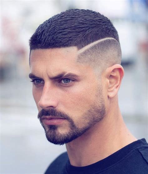 coupe de cheveux homme mi court|Les 26 meilleures idées de coupes de cheveux pour。